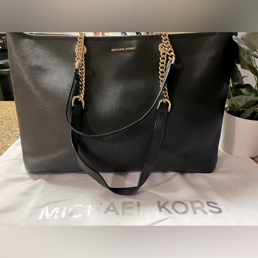MICHAEL KORS CHAIN TRVL TOTE